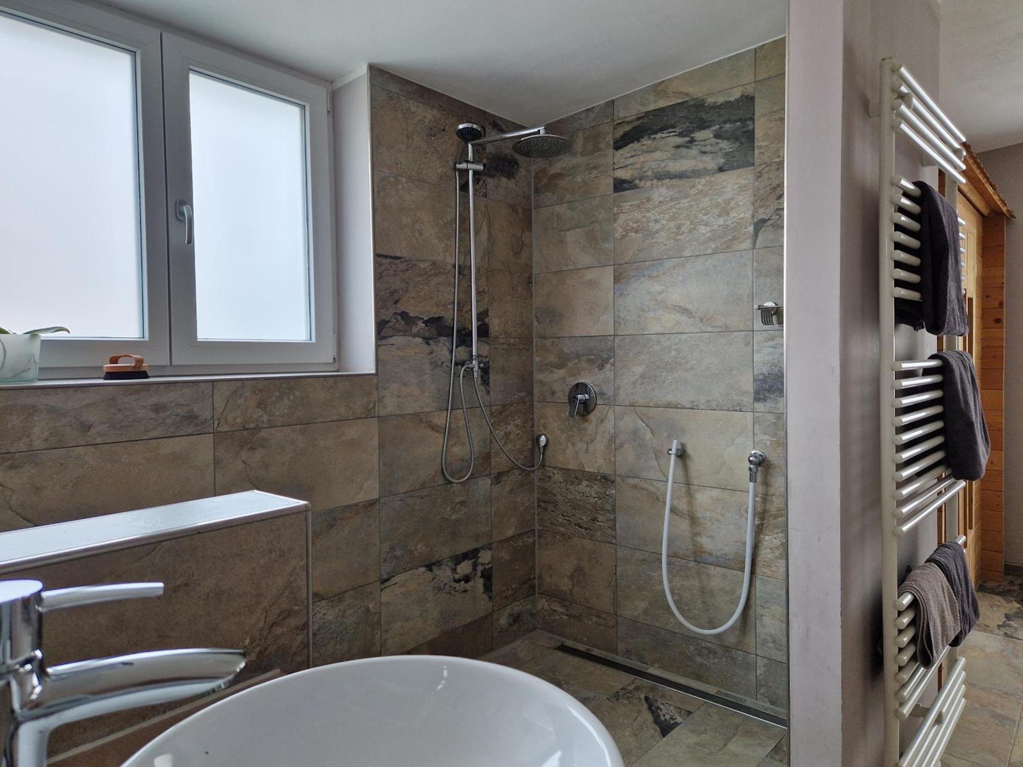 Mit Sauna, Garten & Schwimmteich Bietigheim-Bissingen