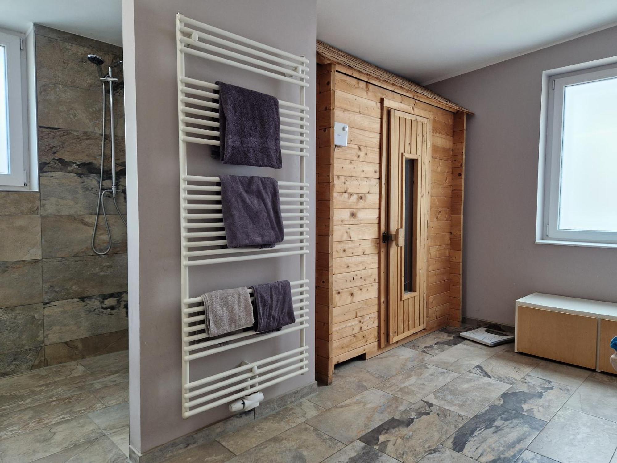 Apartment Mit Sauna, Garten & Schwimmteich Bietigheim-Bissingen